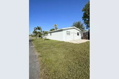 8760 NW 21st Street, Sunrise, FL 33322 - Photo 4