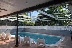 8760 NW 21st St, Sunrise, FL 33322 - Photo 10