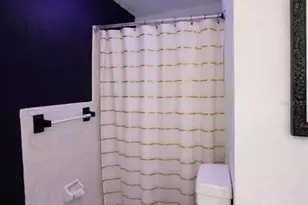 8760 NW 21st St, Sunrise, FL 33322 - Photo 14