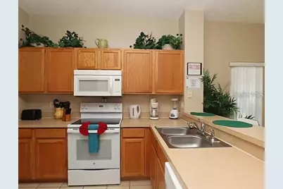 8550 Crystal Cove Loop, Kissimmee, FL 34747 - Photo 8