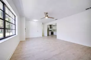 720 Swiss Dr, Lakeland, FL 33810 - Photo 10