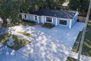 720 Swiss Dr, Lakeland, FL 33810 - Photo 4