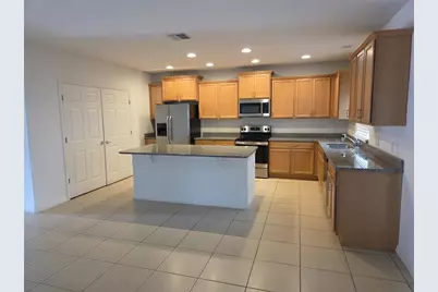 3876 Carrick Bend Drive, Kissimmee, FL 34746 - Photo 2