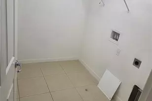 3876 Carrick Bend Dr, Kissimmee, FL 34746 - Photo 10