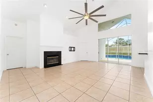 8101 Canyon Lake Cir, Orlando, FL 32835 - Photo 6