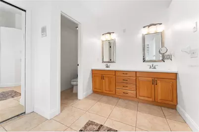 8101 Canyon Lake Circle, Orlando, FL 32835 - Photo 18