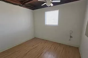 45 W Langsner St, Englewood, FL 34223 - Photo 10