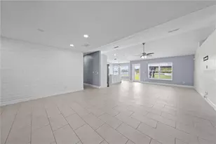 3634 Doe Run Dr, Saint Cloud, FL 34772 - Photo 4