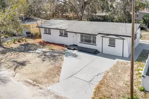 124 Baywood Dr, Daytona Beach, FL 32117 - Photo 4