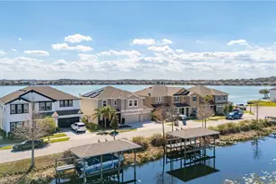 395 Blue Cypress Dr, Groveland, FL 34736 - Photo 2