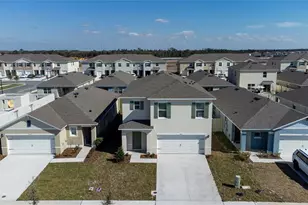 2071 Tay Wes Dr, Saint Cloud, FL 34771 - Photo 2