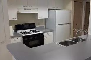 1608 Columbia Arms Cir, Kissimmee, FL 34741 - Photo 4