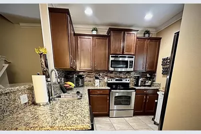 326 Roberts Family Lane, Winter Springs, FL 32708 - Photo 4