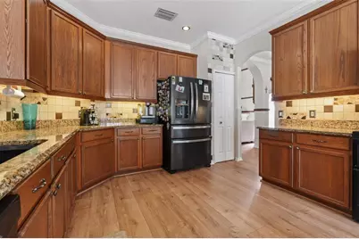 2418 Huron Circle, Kissimmee, FL 34746 - Photo 10