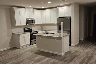 2878 Narcoossee Cmns Wy, Saint Cloud, FL 34771 - Photo 8