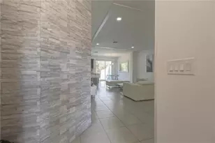 2403 Sedge Grass Wy, Orlando, FL 32824 - Photo 4