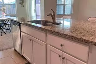 2184 Doe Run Dr, Davenport, FL 33837 - Photo 4