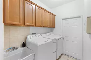 2697 Star Grass Cir, Kissimmee, FL 34746 - Photo 16