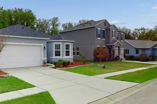 1156 Brenton Manor Dr, Winter Haven, FL 33881 - Photo 2