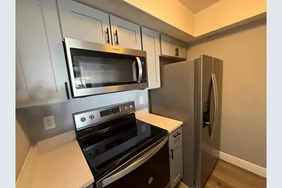 5055 Eaglesmere Drive #D-04, Orlando, FL 32819 - Photo 6