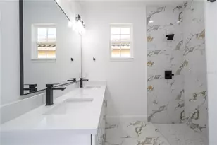 355 Villa Sorrento Cir, Haines City, FL 33844 - Photo 66