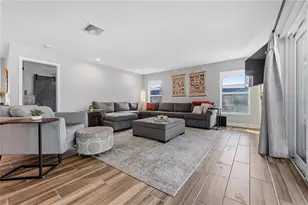 8572 Shady Glen Dr, Orlando, FL 32819 - Photo 6