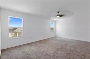 1136 Sea Pines Ct, Tavares, FL 32778 - Photo 6