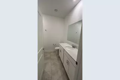 913 Laurel View Way, Groveland, FL 34736 - Photo 24