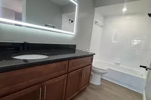 65 Silver Falls Cir, Kissimmee, FL 34743 - Photo 20