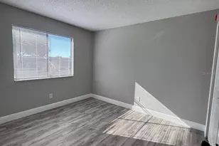 65 Silver Falls Cir, Kissimmee, FL 34743 - Photo 24