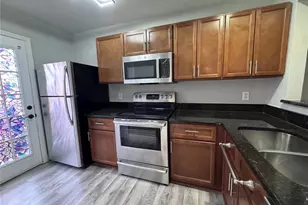 65 Silver Falls Cir, Kissimmee, FL 34743 - Photo 6