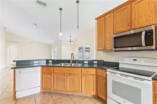 4420 Winrun Ct, Saint Cloud, FL 34772 - Photo 16