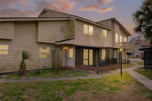 1023 Spring Meadow Dr, Kissimmee, FL 34741 - Photo 2