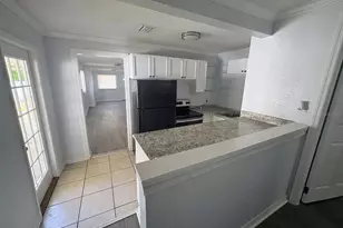 2203 Cochran St, Lakeland, FL 33815 - Photo 8