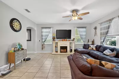 1885 Shumard Avenue, Saint Cloud, FL 34771 - Photo 8