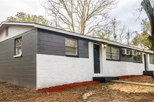 9416 Greystone Rd, Thonotosassa, FL 33592 - Photo 1