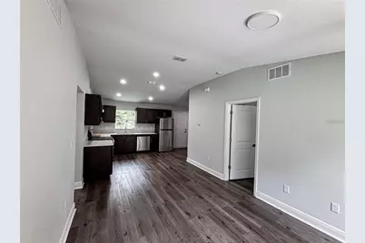 21 Locust Course Radial, Ocala, FL 34472 - Photo 2