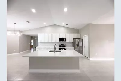 4548 Yorkshire Lane, Kissimmee, FL 34758 - Photo 10