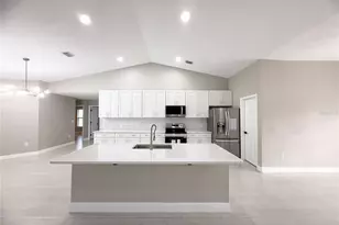 4548 Yorkshire Ln, Kissimmee, FL 34758 - Photo 10