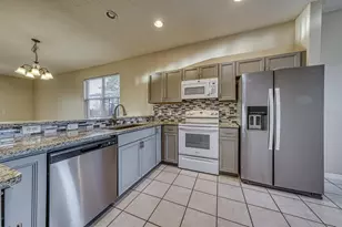 5110 Alavista Dr, Orlando, FL 32837 - Photo 8