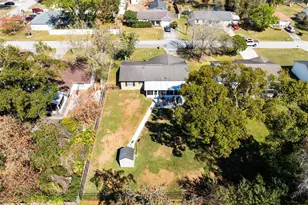 1720 W Acres Dr, Saint Cloud, FL 34769 - Photo 4