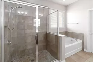 1972 Beacon Landing Cir, Orlando, FL 32824 - Photo 18