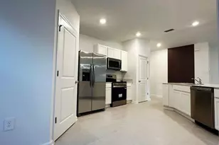 339 Puma Loop, Groveland, FL 34736 - Photo 6