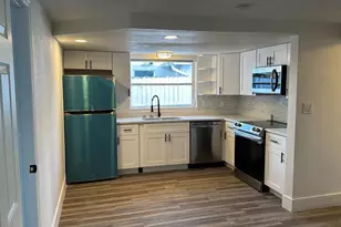 1715 Kenilworth St, Holiday, FL 34691 - Photo 4