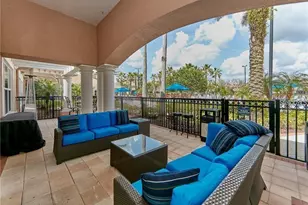 1357 Venezia Ct, Davenport, FL 33896 - Photo 4