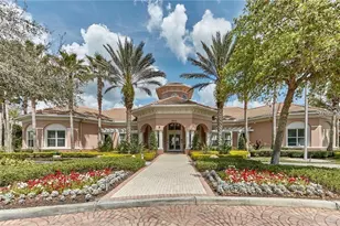 1357 Venezia Ct, Davenport, FL 33896 - Photo 2