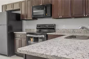 401 Albatross Ct, Kissimmee, FL 34759 - Photo 2