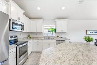 111 Krenson Bay Loop, Winter Haven, FL 33881 - Photo 2