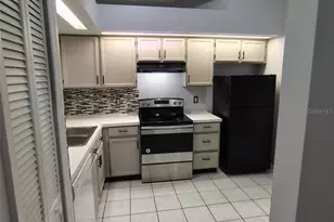 14756 Laguna Beach Cir, Orlando, FL 32824 - Photo 2