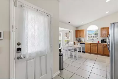 2531 Oneida Loop, Kissimmee, FL 34747 - Photo 4